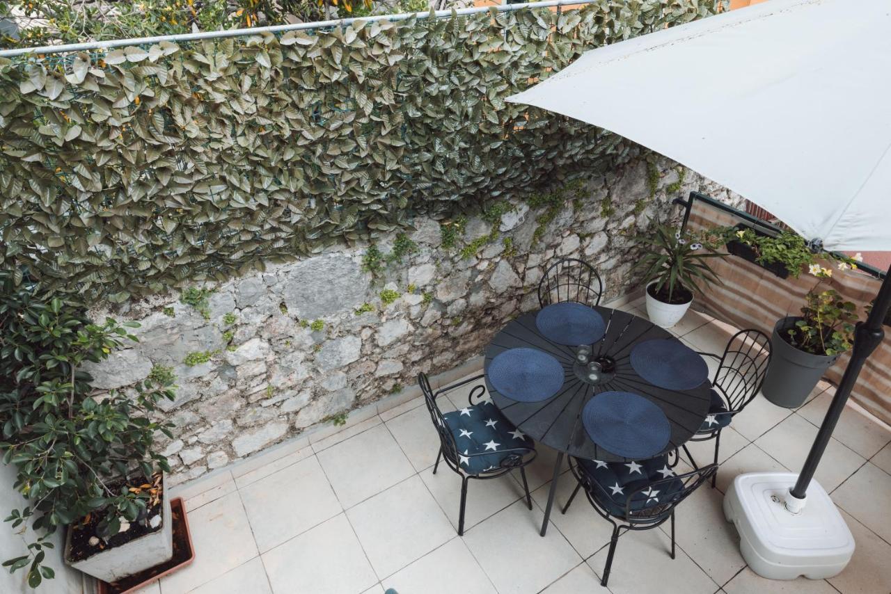 Guesthouse Rebecca Makarska Exterior foto